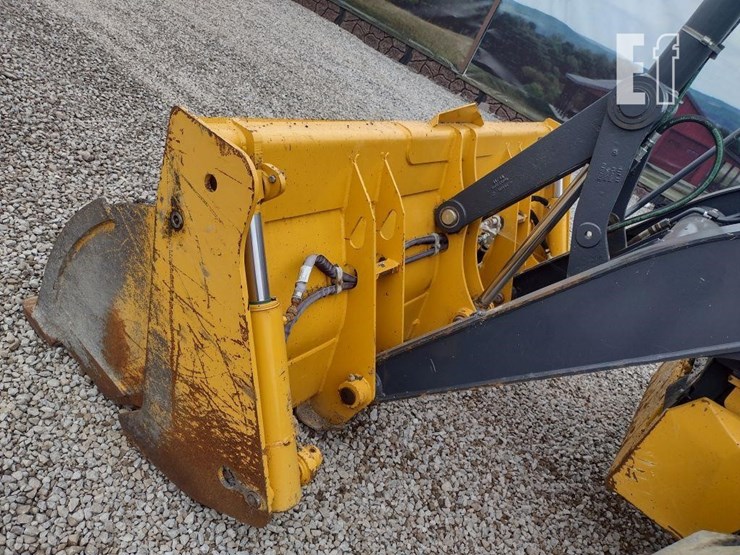 deere-410l-image-20