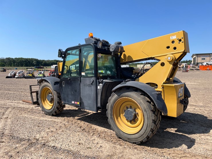 2014-caterpillar-tl642c-image-4