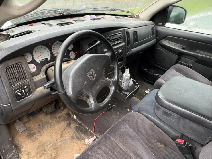 2003-dodge-ram-1500-image-11