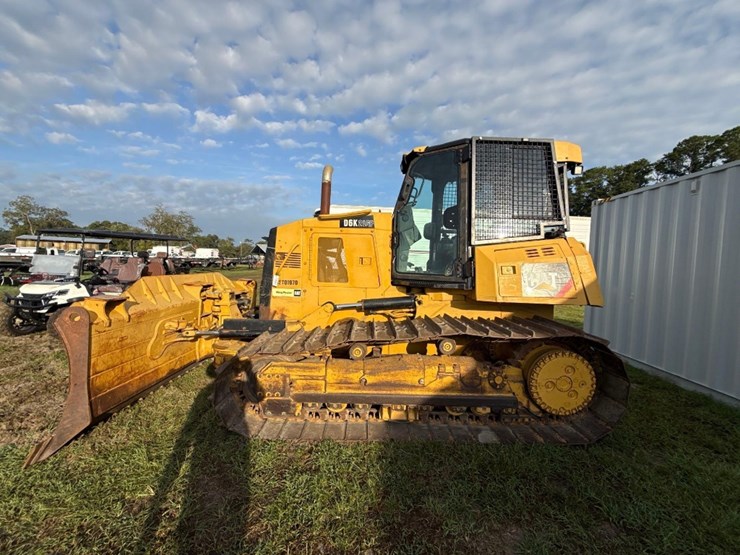caterpillar-d6k-image-22