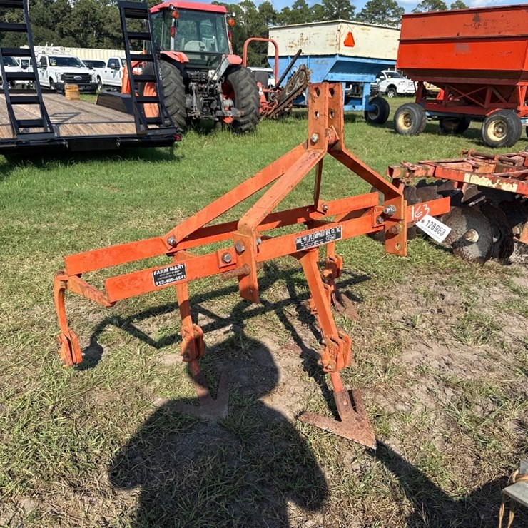 163 - 1 ROW CULTIVATOR
