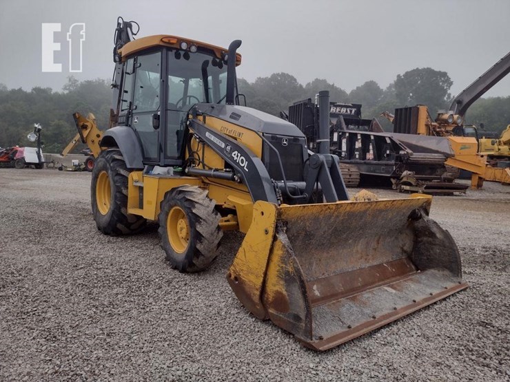 deere-410l-image-37