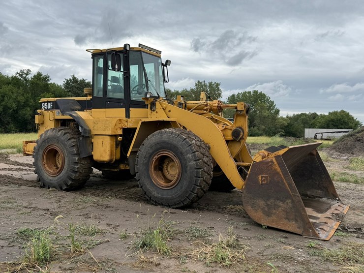 caterpillar-950f-image-7