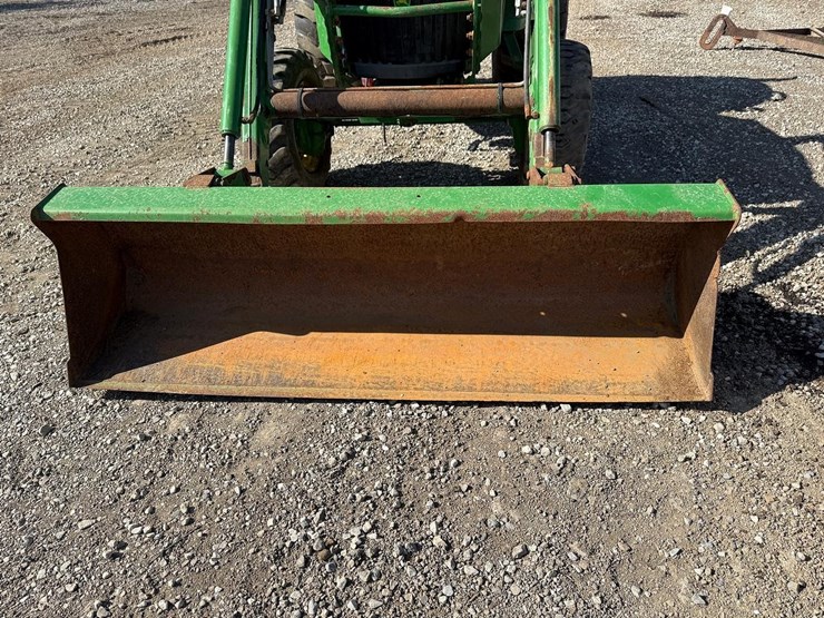 2018-john-deere-4066m-image-9