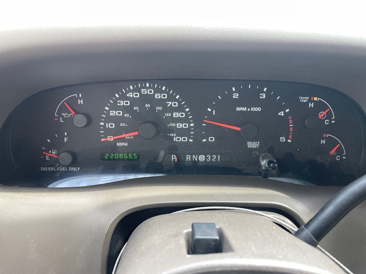 2004-ford-f350-image-28