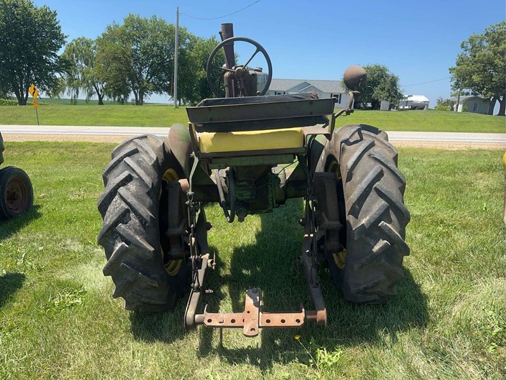 john-deere-m-image-4