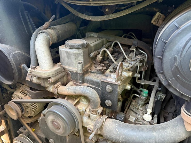 2012-caterpillar-246c-image-14