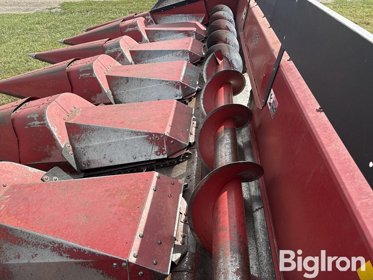 1987-case-ih-1063-image-19