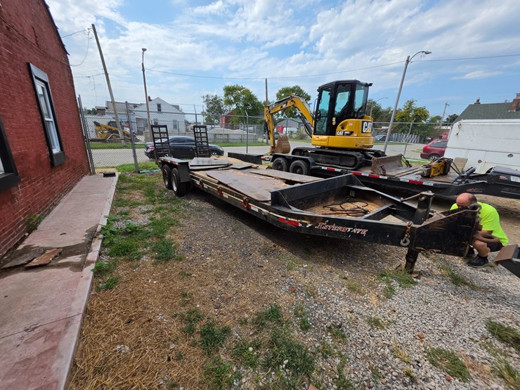 #25423-•-2013-21ft-equipment-trailer-image-5