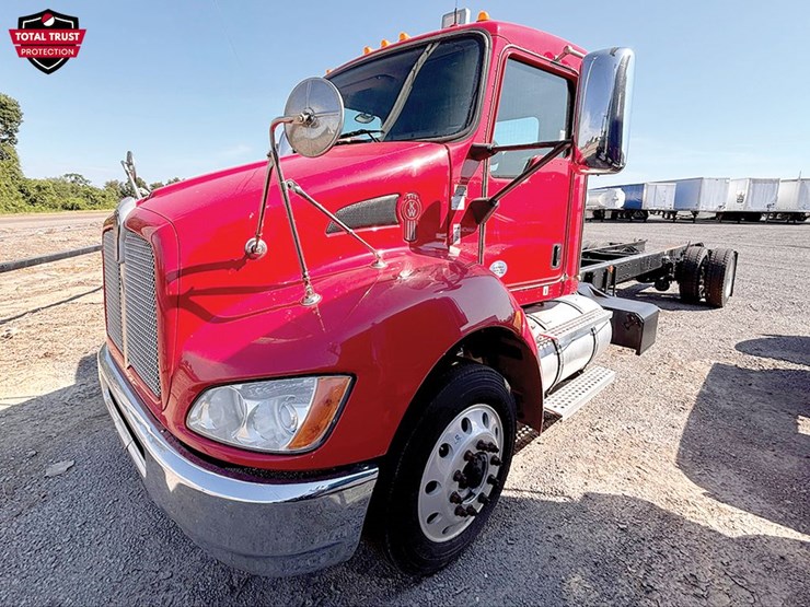 2019-kenworth-t370-image-1