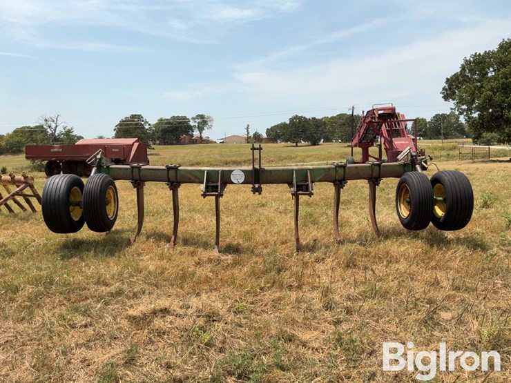 john-deere-e0900-image-2