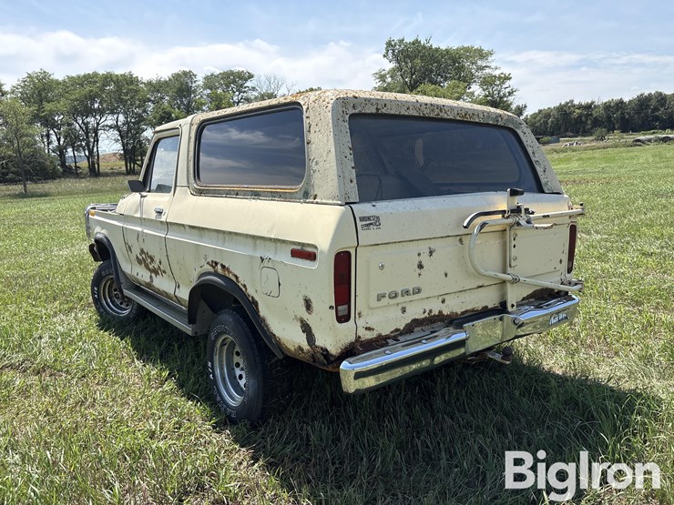1979-ford-bronco-image-7