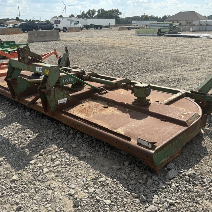 JOHN DEERE 1418
