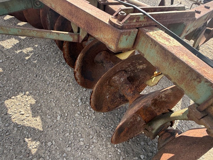 john-deere-15-image-13