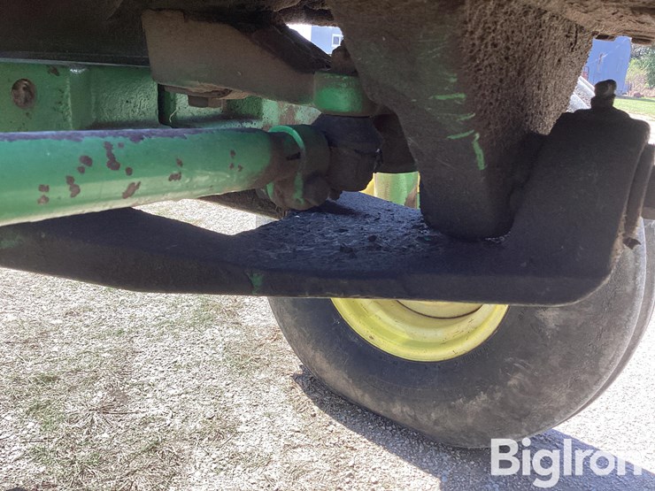 1982-john-deere-4440-image-17