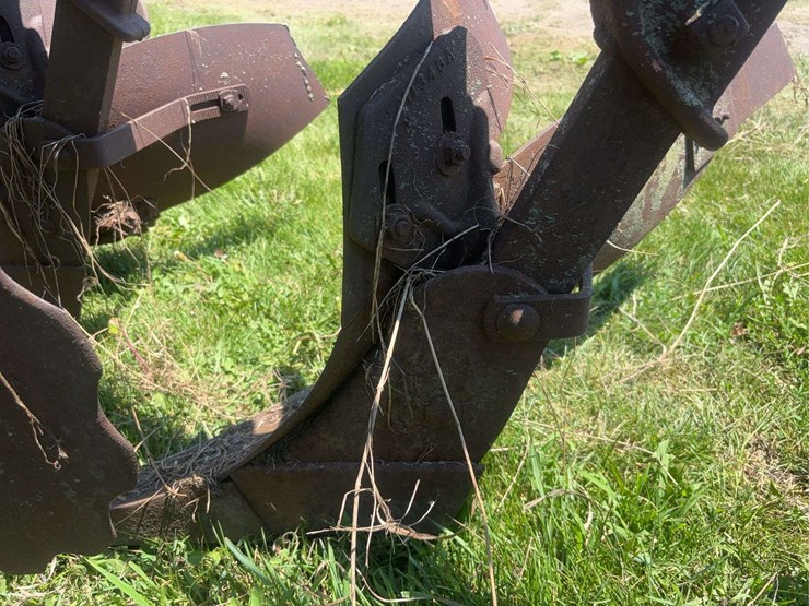 john-deere-14-image-19
