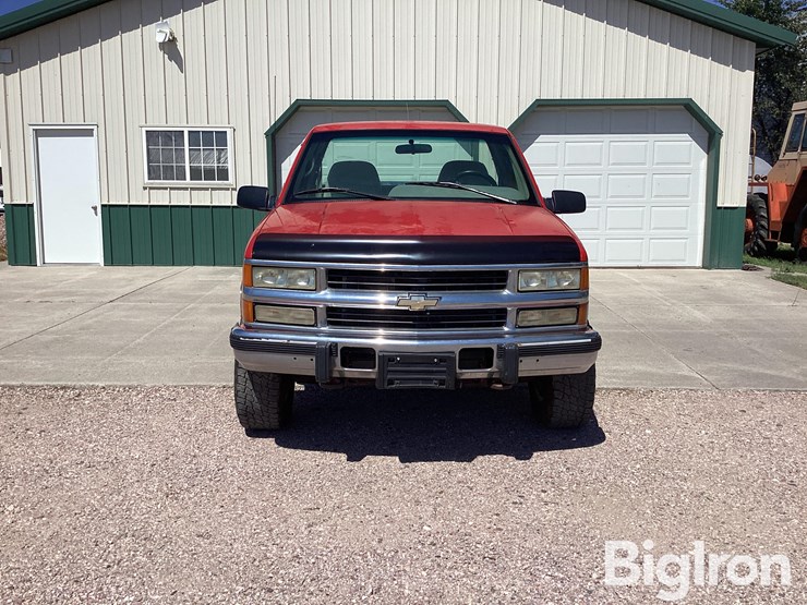 1996-chevrolet-silverado-1500-image-2
