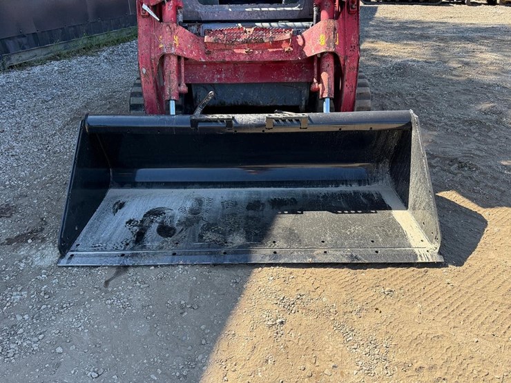 2018-takeuchi-tl10v2-image-9