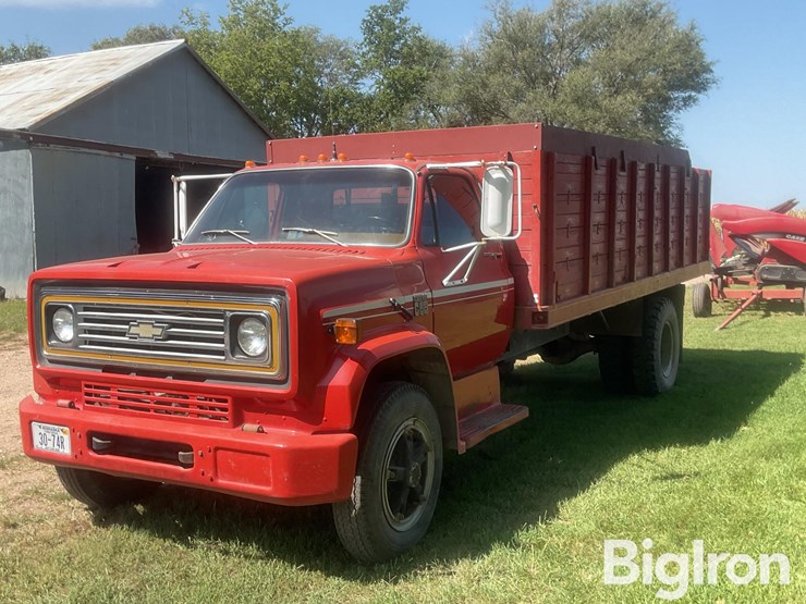 1974-chevrolet-c65-image-1