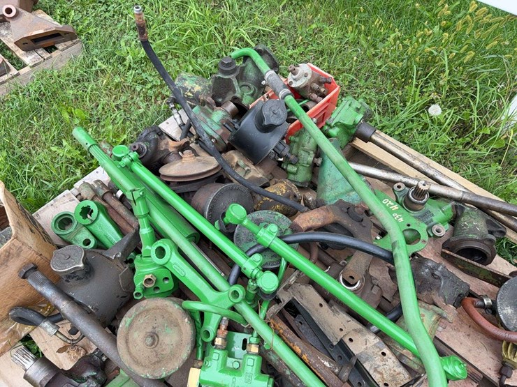 john-deere-dubuque-power-steering-parts-image-4