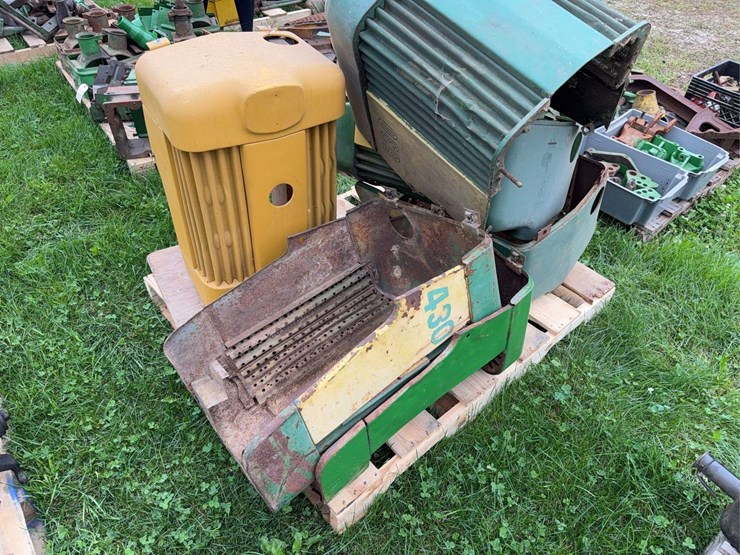 john-deere-530-image-4