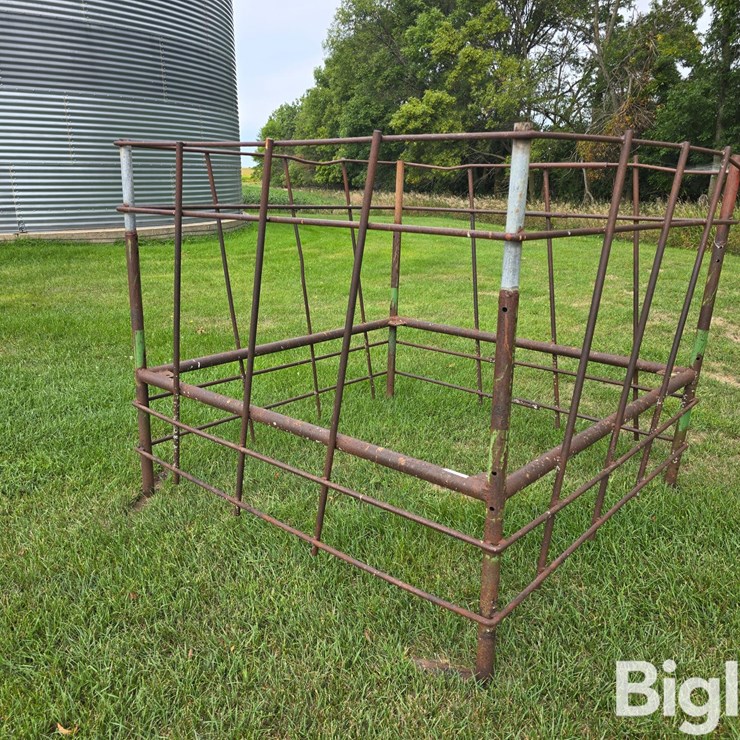 Homemade Bale Feeder