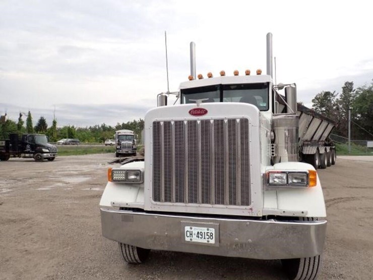 2004-peterbilt-379-image-2