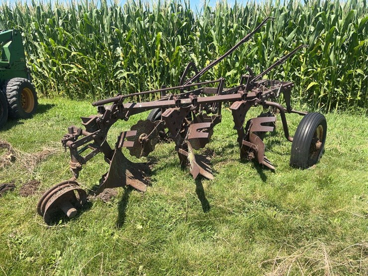 john-deere-14-image-4