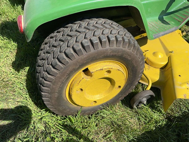 john-deere-140-image-8