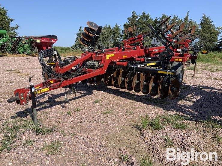 2022-case-ih-2022-image-1