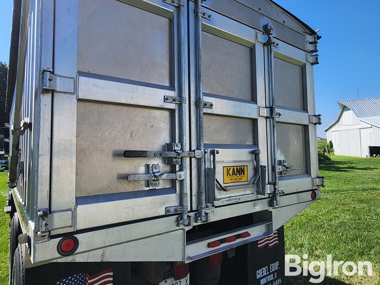 2006-international-durastar-4400-image-18