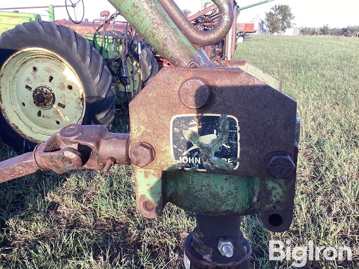 1961-john-deere-2010-image-14