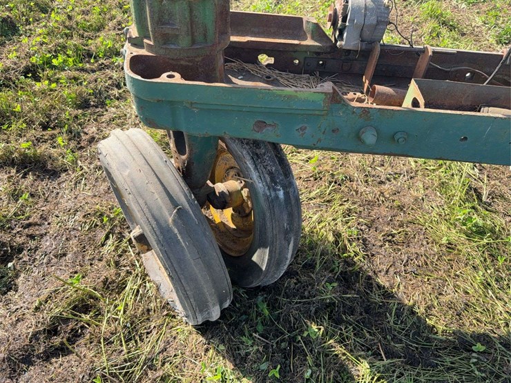 john-deere-530-image-10