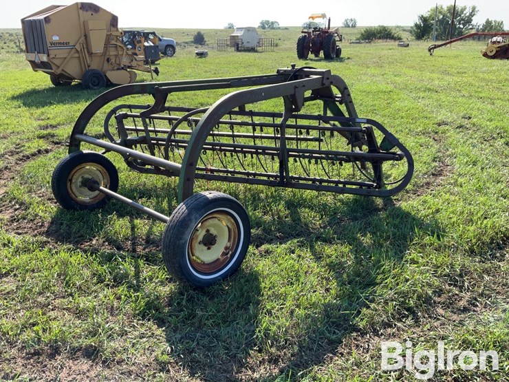 john-deere-851-image-5