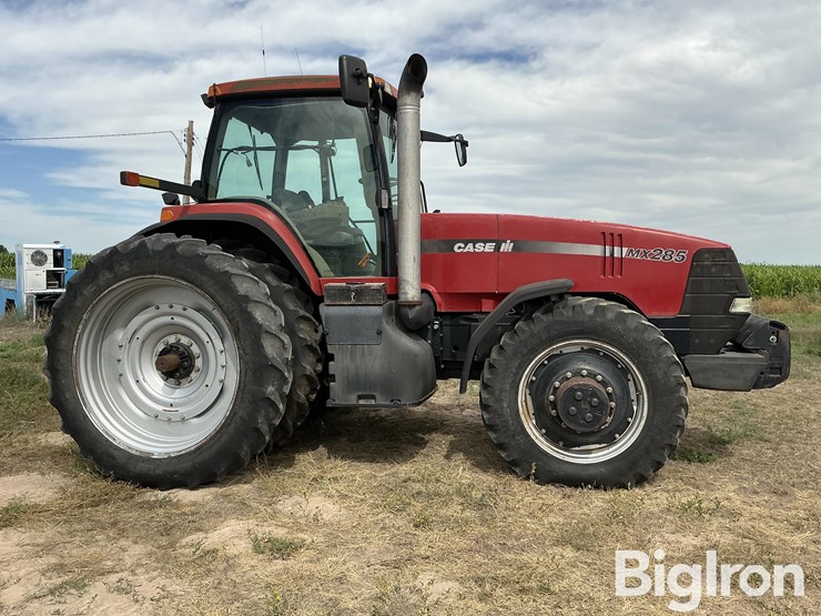 2005-case-ih-mx285-image-4