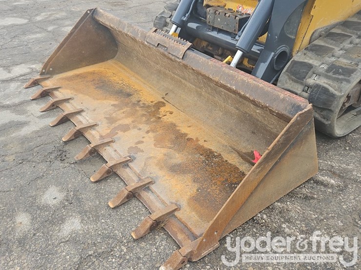 2019-deere-333g-image-19