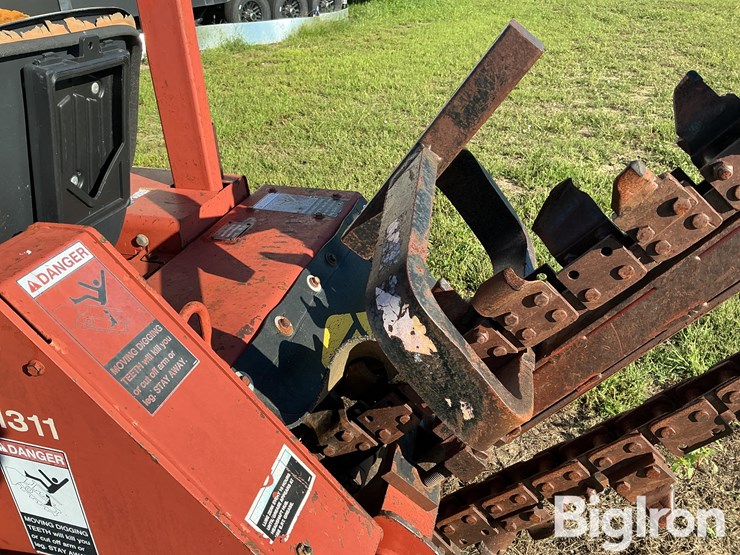 ditch-witch-3500dd-image-16