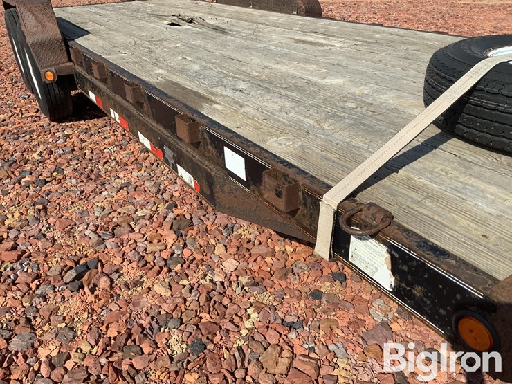 2012-pj-flatbed-image-13