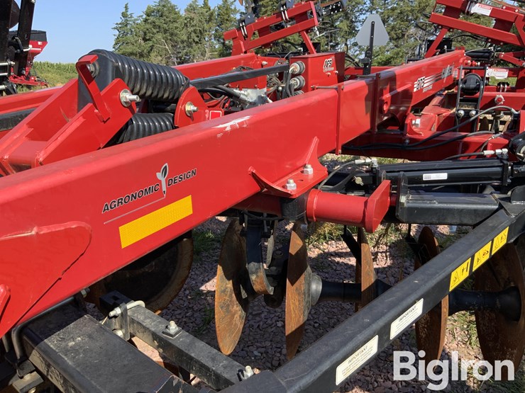 2022-case-ih-2022-image-13