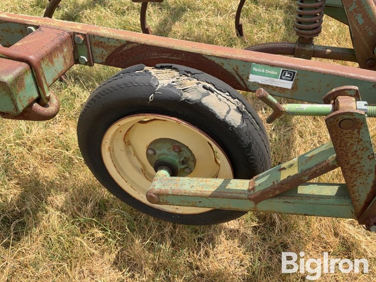 john-deere-1610-image-15