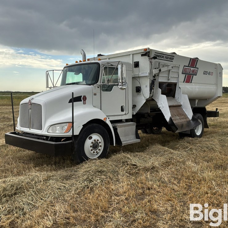 2016 KENWORTH T370