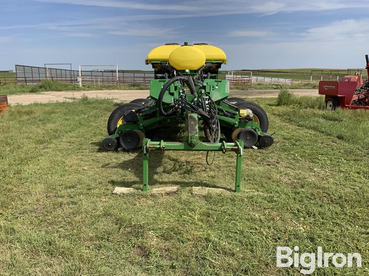 2013-john-deere-1770nt-ccs-image-2