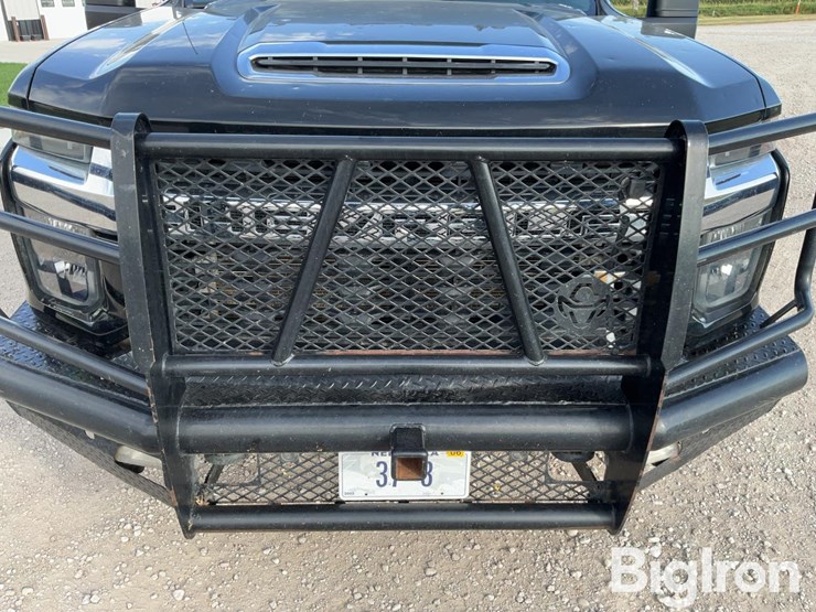 2021-chevrolet-silverado-3500-image-10