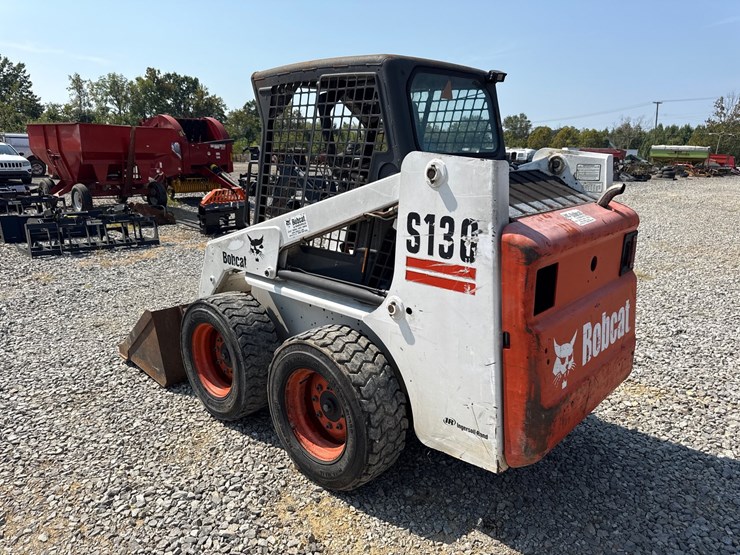 2004-bobcat-s130-image-7