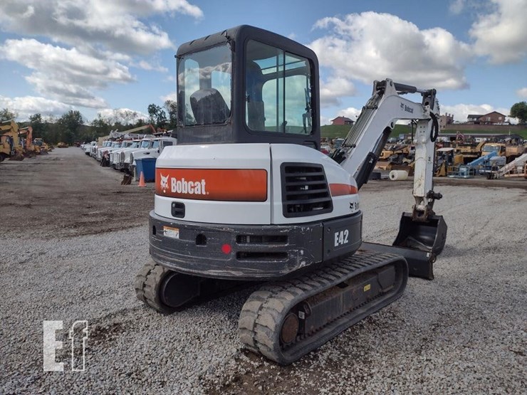 2014-bobcat-e42-image-38