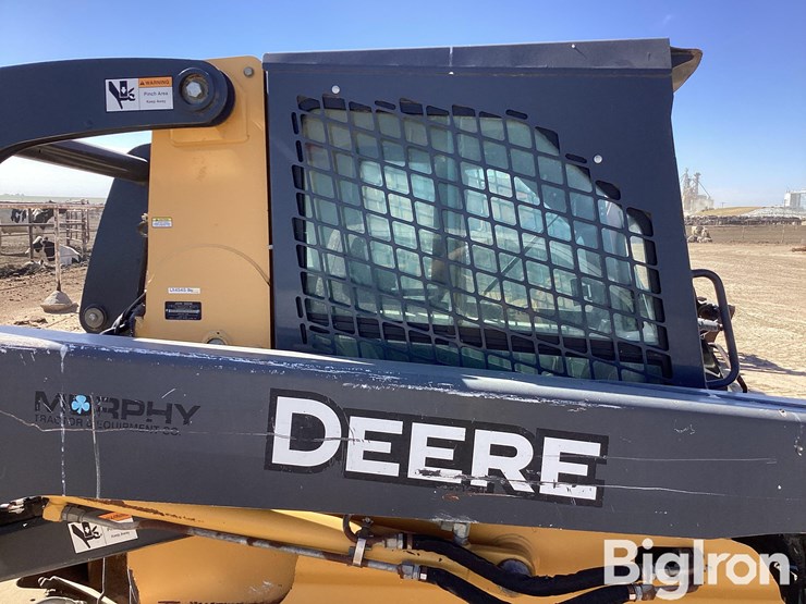 2011-deere-326d-image-14