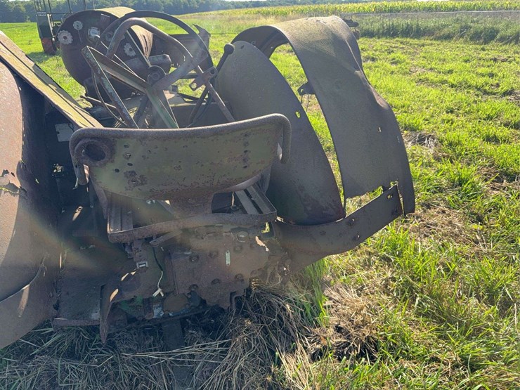 john-deere-620-image-8