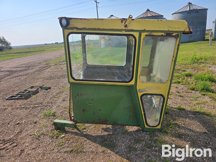 john-deere-4020-image-4