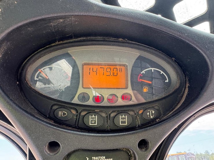 bobcat-s750-image-17