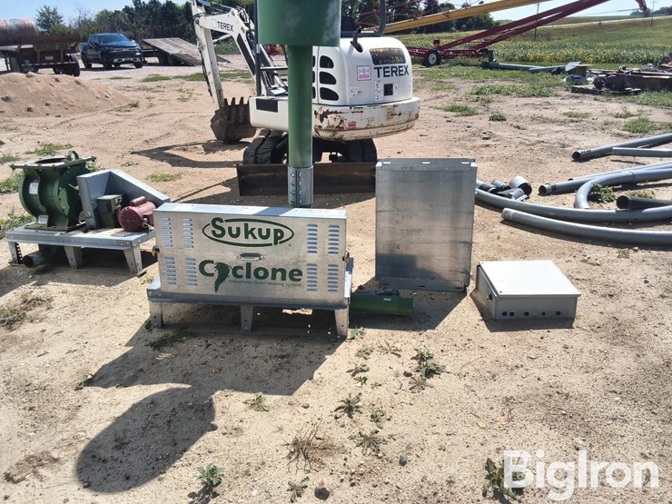 sukup-cyclone-image-6